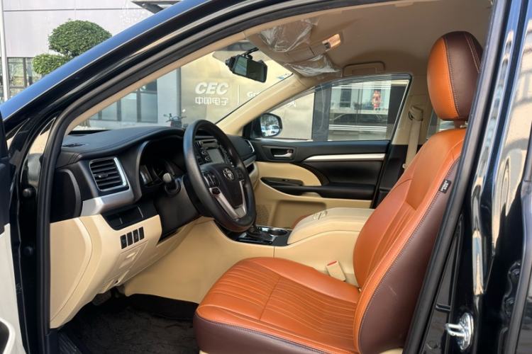 Used Toyota Highlander 2018 2.0T Four-Wheel Drive Elite Edition 7 Seats China VI Standard