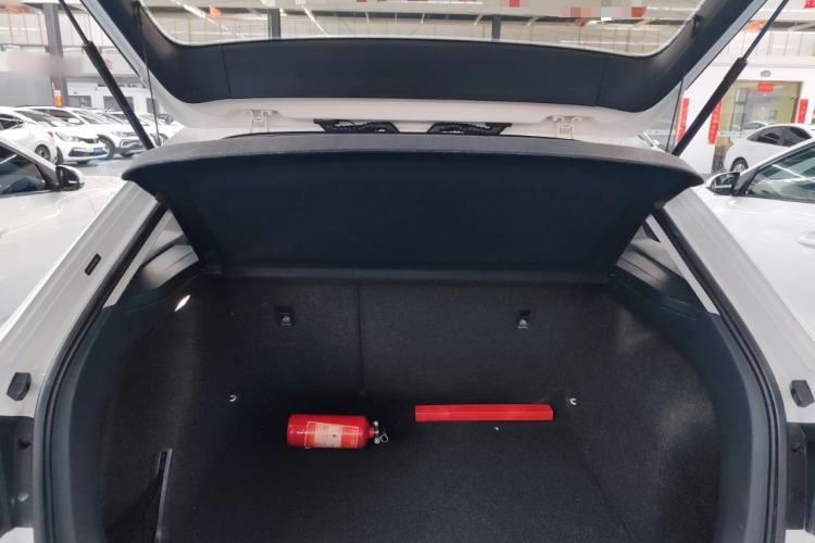 Used Volkswagen Gran Lavida 2013 1.6L Automatic Comfort Model
