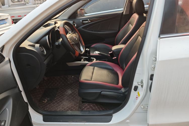 Used Changan Eado 2015 1.6L Manual Junku Model China V Standard