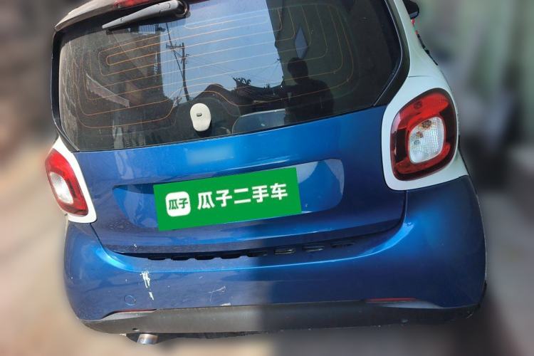 Used  fortwo 2018 1.0L 52kW Hardtop Dynamic Version China V

