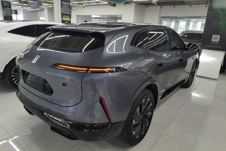 Used  07 2024 Pro+ All-Electric Version
