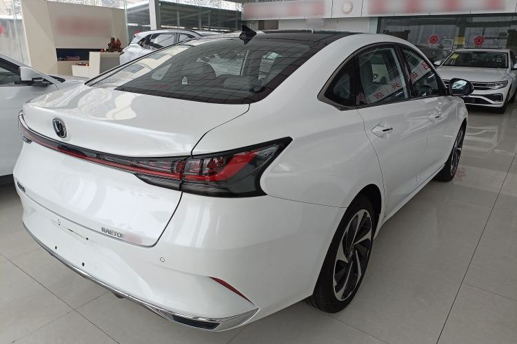 Used Changan Ruicheng PLUS 2023 1.5T DCT Navigation Edition
