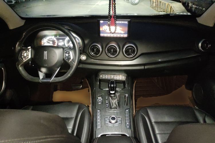 Used Wey VV7 2017 2.0T Ultra-Luxury Version
