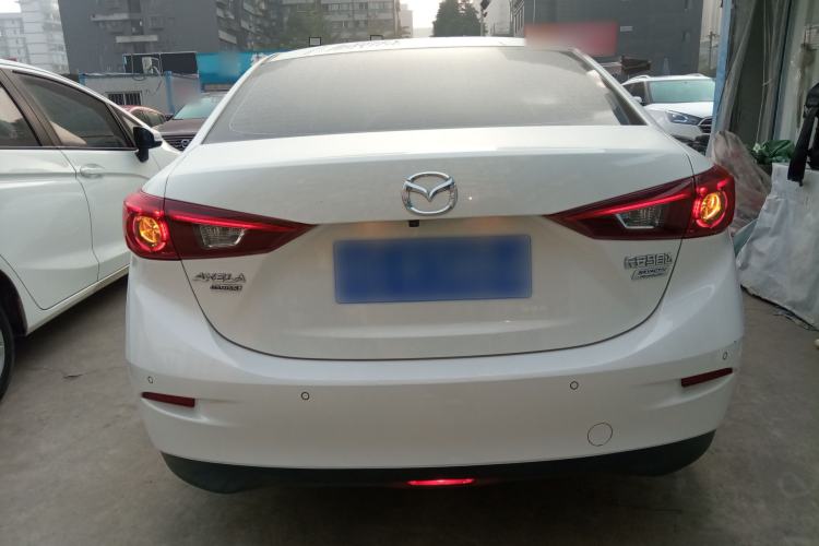 Used Mazda Mazda 3 Axela 2017 Sedan 1.5L Automatic Luxury Model Emission Standard China V
