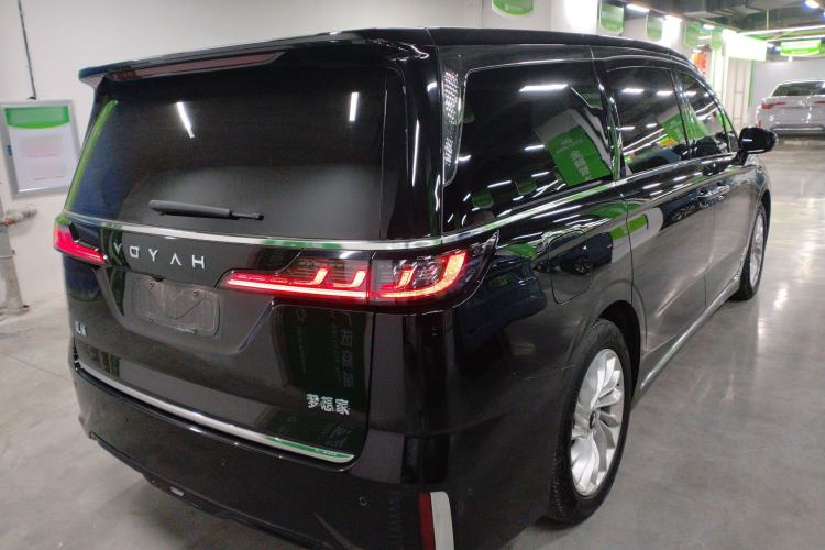 Used VOYAH Dream 2024 PHEV Extended-Range Premium Edition
