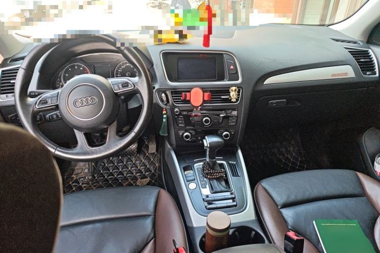 Used Audi Q5 2017 Plus 40 TFSI Technology Model
