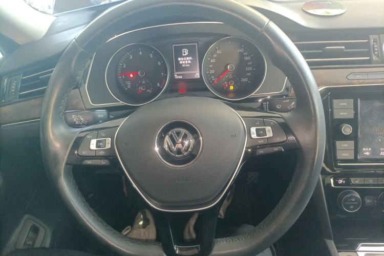 Used Volkswagen Magotan 2019 330TSI DSG Luxury Version China VI Standard
