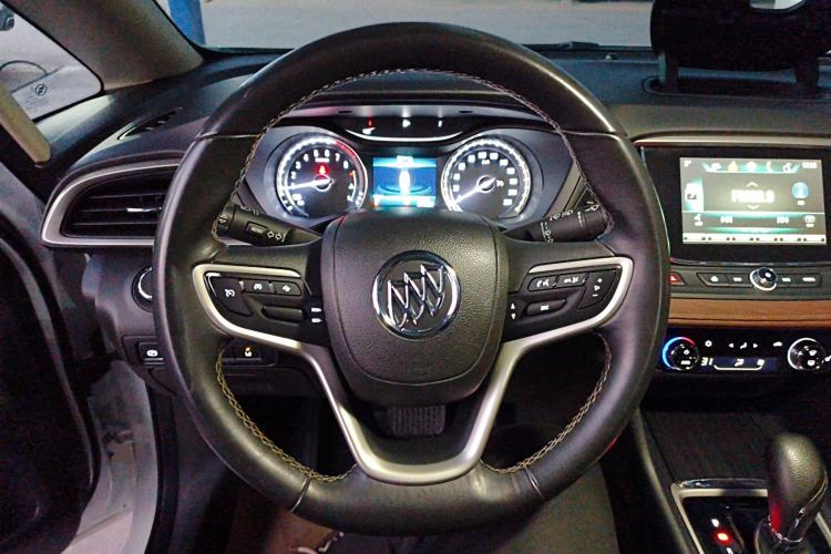 Used Buick GL6 2019 18T 6-Seater Connected Luxury Version China VI Standard
