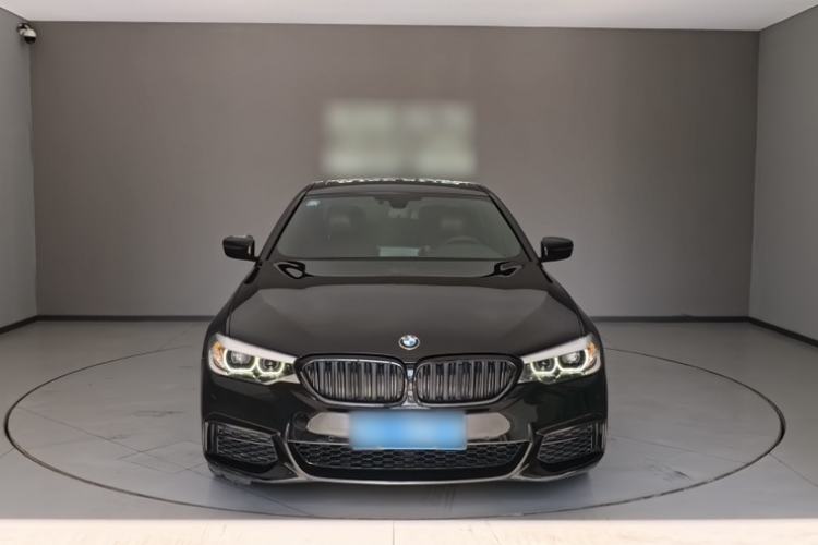 Used BMW 5 Series 2019 Facelifted 530Li Leading Edition M Sport Package