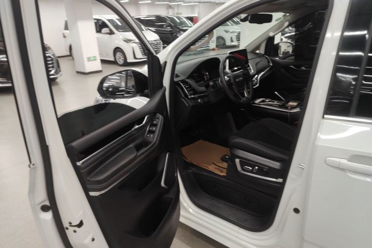 Used SAIC MAXUS G20 2020 2.0T Gasoline Automatic Luxury Edition
