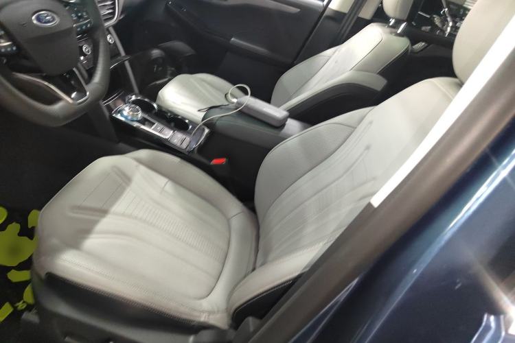 Used Ford Escape 2020 EcoBoost 245 Two-Wheel-Drive Titanium Edition