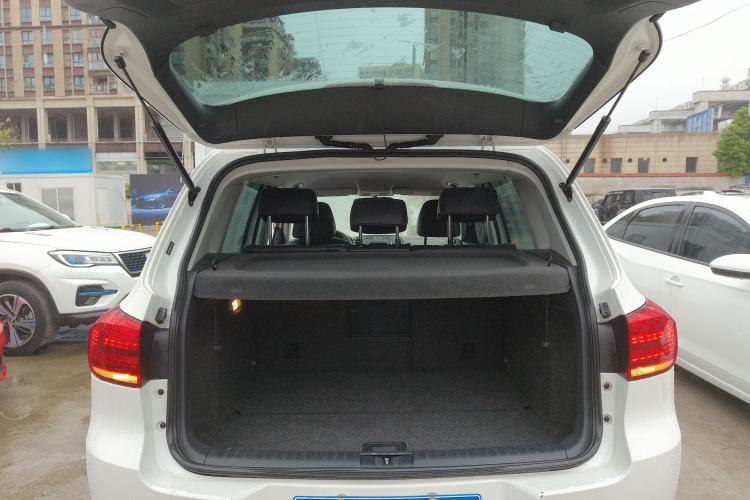 Used Volkswagen Tiguan 2016 280TSI Automatic Two-Wheel-Drive Silk Road Style Edition
