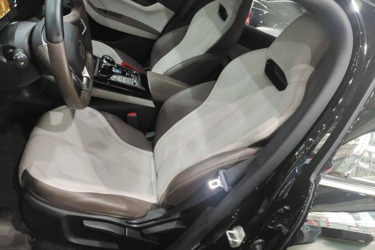 Used BYD Qin PLUS 2024 HONOR Edition DM-i 55KM Leading Model
