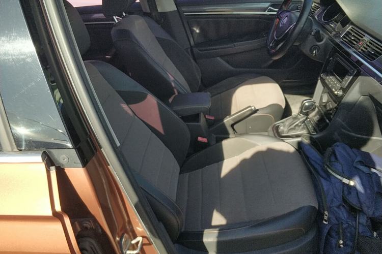 Used Volkswagen C-TREK 2017 230TSI DSG Comfort Version
