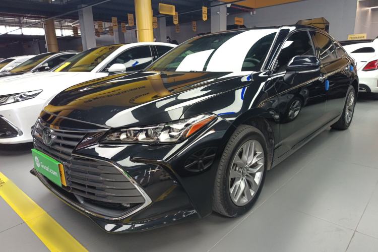Used Toyota Avalon 2019 2.0L Luxury Edition China VI Standard
