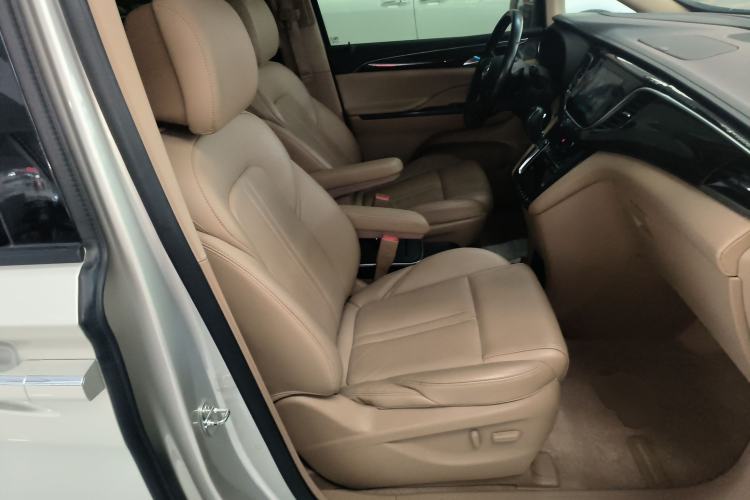 Used Buick GL8 2017 ES 28T Luxury Model China V Standard