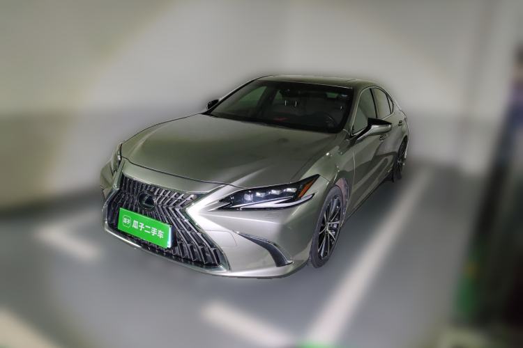 Used Lexus ES 2021 300h Premium Edition
