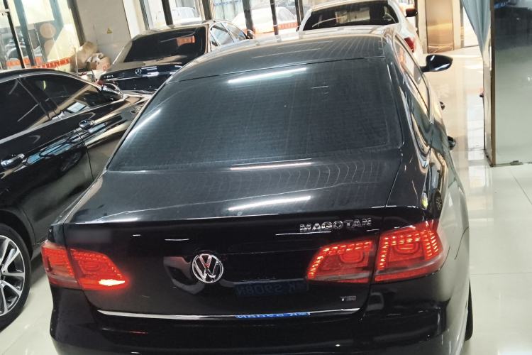 Used Volkswagen Magotan 2015 Facelift 1.8TSI Luxury Model