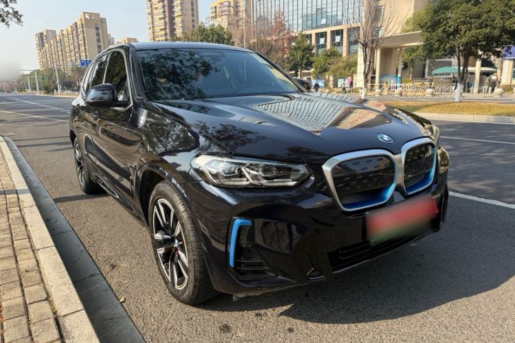 Used BMW iX3 2022 Leading Model
