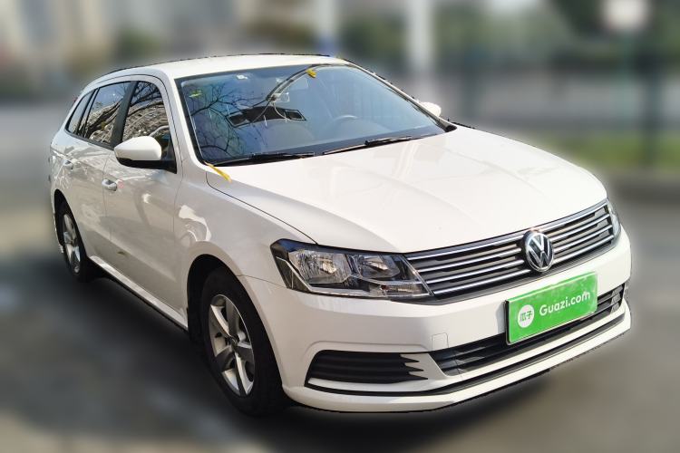 Used Volkswagen Gran Lavida 2015 1.6L Manual Fashion Edition
