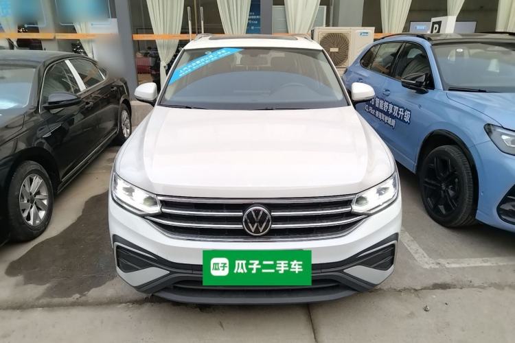 Used Volkswagen Tiguan L 2024 300TSI Automatic Two-Wheel Drive Smart Edition
