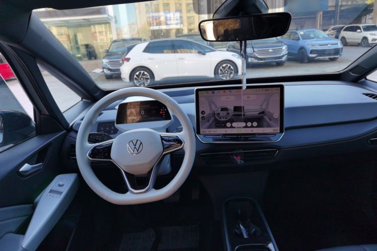 Used Volkswagen ID.3 2025 Smart Edition Outstanding Model
