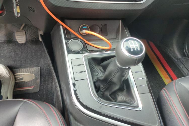 Used FORTHING SX6 2019 1.6L Manual Luxury Model China VI Standard
