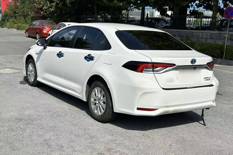 Used Toyota Corolla 2021 Dual-Engine 1.8L E-CVT Pioneer Edition
