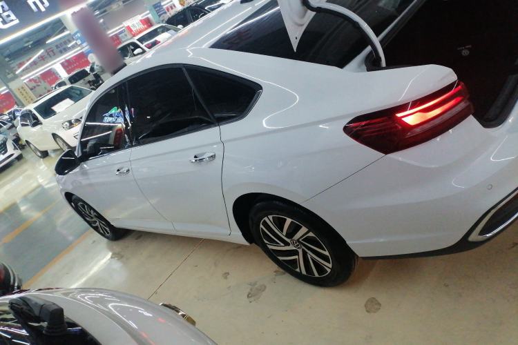 Used Volkswagen Lavida 2023 1.5L Automatic 5 Million Edition
