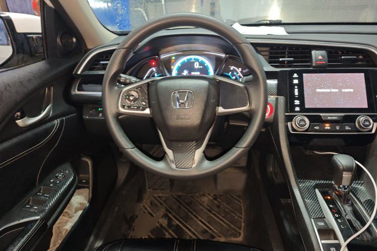 Used Honda Civic 2016 220TURBO CVT Luxury Edition
