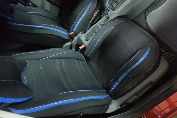 Used Ford Focus 2013 Hatchback Classic 1.8L Automatic Base Model
