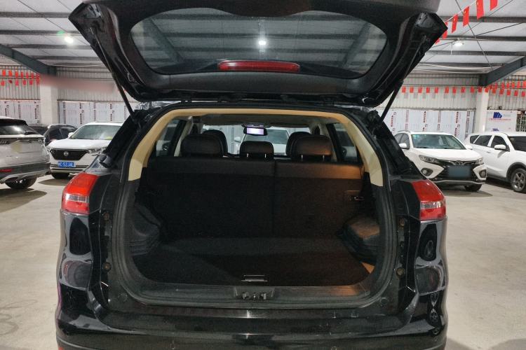 Used Geely Auto Emgrand X7 Sport 2016 2.0L Manual Smart Connect Version
