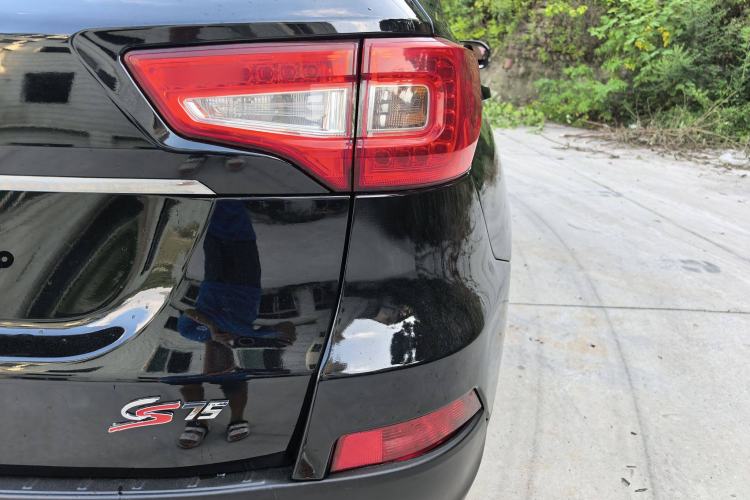 Used Changan CS75 2014 1.8T Automatic Prestige Model China IV Standard
