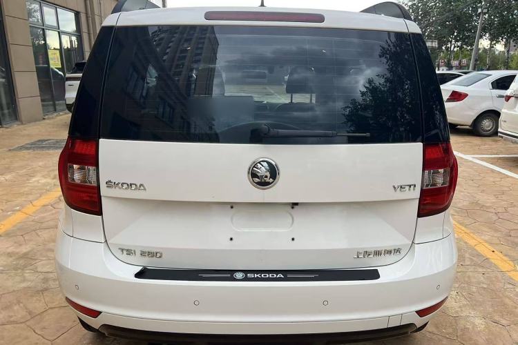 Used Skoda Yeti 2017 TSI280 DSG Car Enjoy Brothers Edition
