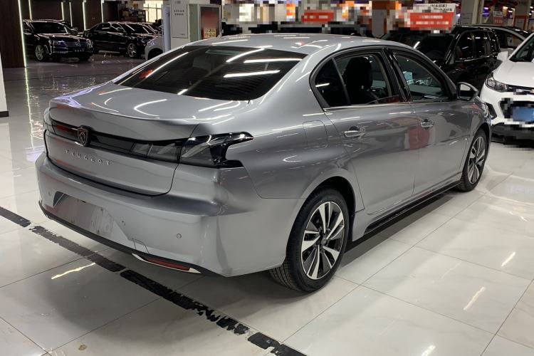 Used Peugeot 408 2022 1.6T Light-Chasing Edition