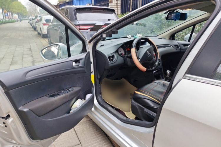 Used Peugeot 308 2014 Enjoy Edition Classic 1.6L Manual YouShang Model
