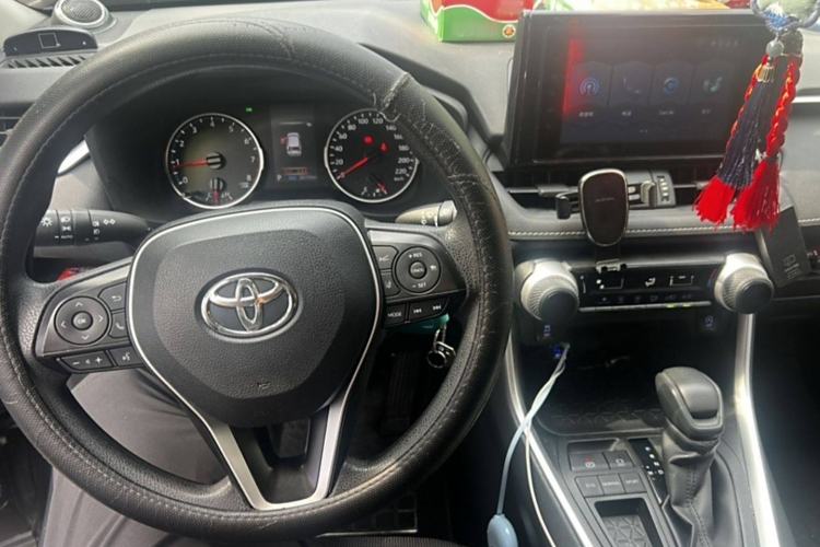 Used Toyota RAV4 2021 2.0L CVT Two-Wheel Drive Urban Edition
