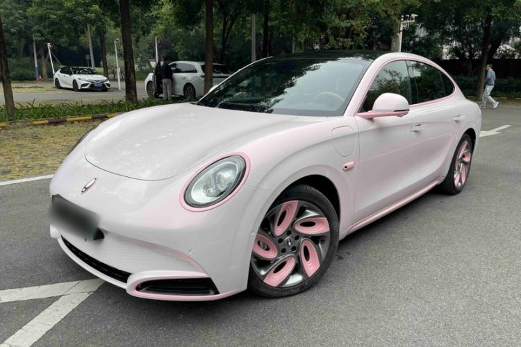 Used ORA Lightning Cat 2022 555 km Luxury Edition
