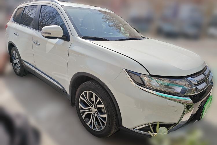 Used Mitsubishi Outlander 2016 2.4L 4x4 Elite Edition 5 Seats