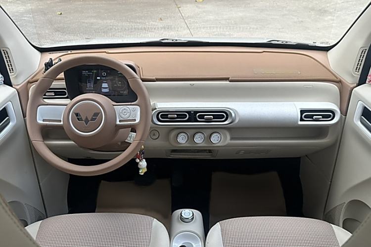 Used Wuling Hongguang MINIEV 2024 3rd Generation 215km Youth Edition
