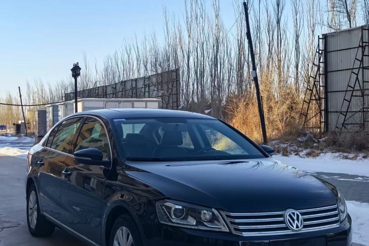 Used Volkswagen Magotan 2013 2.0 TSI Luxury Model
