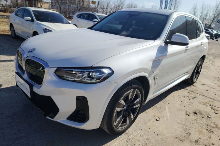 Used BMW iX3 2024 Leading Model