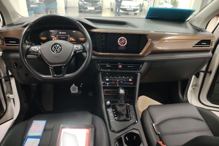 Used Volkswagen Tharu 2022 330TSI Four-Wheel Drive Luxury Edition
