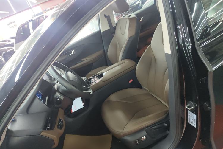 Used Hongqi E-QM5 2021 Charging Flagship Edition