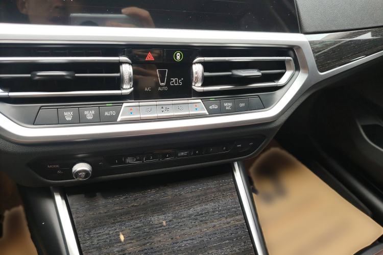 Used BMW 3 Series 2021 Second Facelift 325Li M Sport Package
