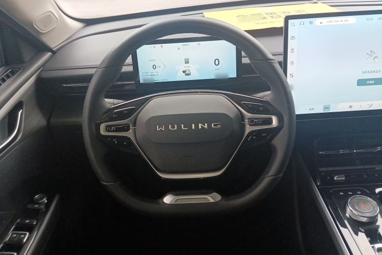 Used Wuling Xingguang 2024 Co-Creation Edition 510 Advanced Model