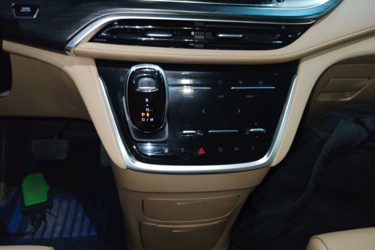 Used Buick GL8 2020 ES Land Cruiser 653T Luxury Edition
