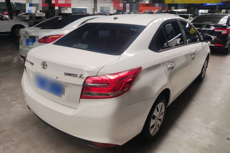 Used Toyota YARiS L 2019 1.5E CVT Dynamic Edition China VI compliant