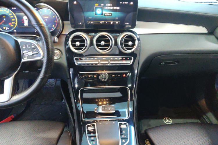 Used Mercedes-Benz GLC 2020 Facelifted GLC 260 L 4MATIC Dynamic Edition