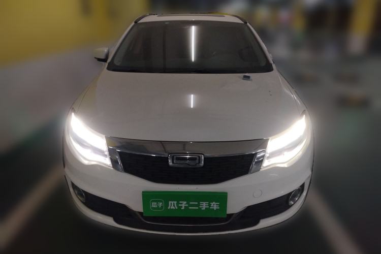 Used Qoros 3 2016 Urban SUV 1.6T Automatic Zhiyue Model
